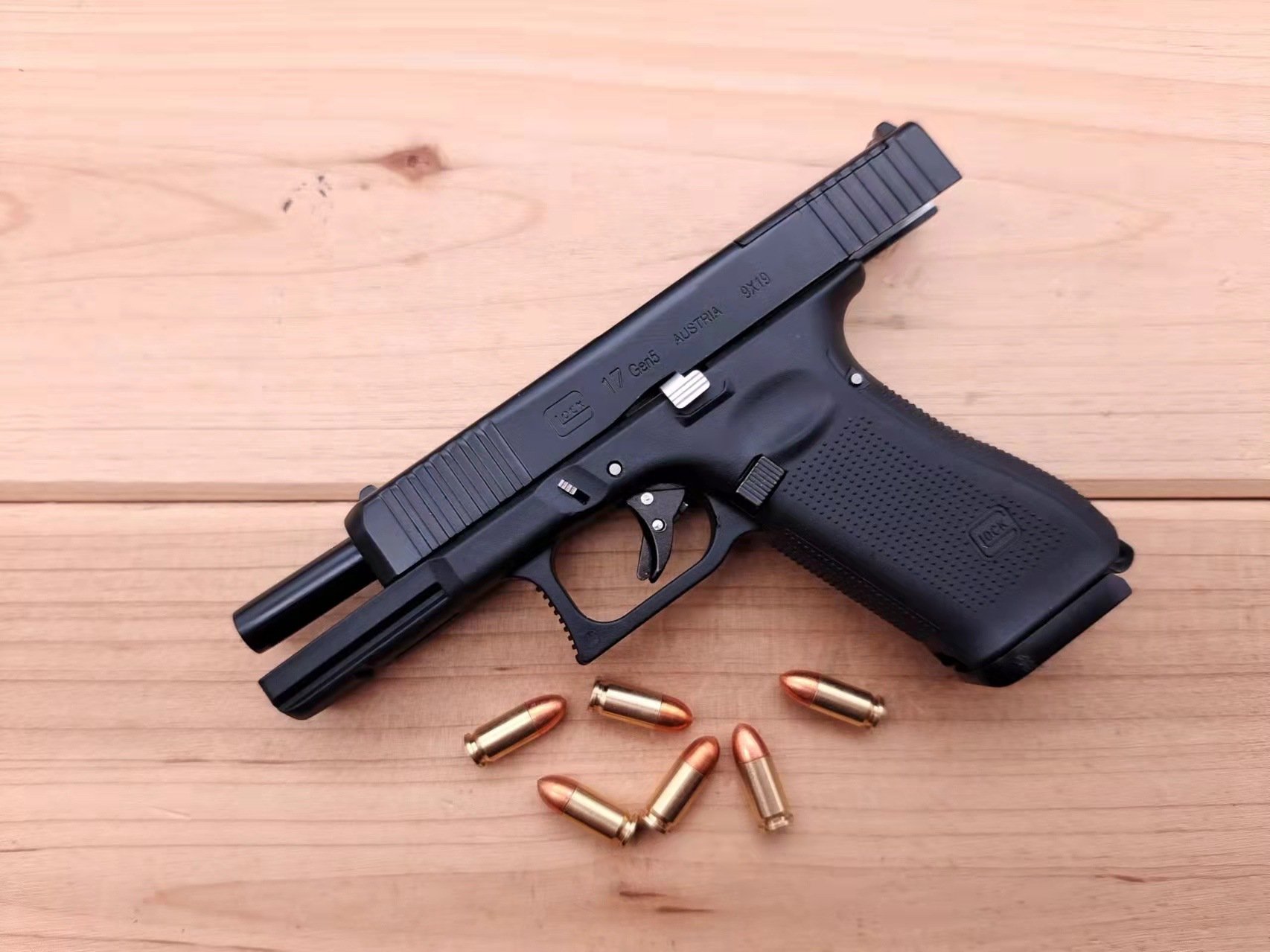Glock Metal Mini Pistol Keychain Toy Gun Wholesale